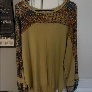 Easel Multicolor Patterned Long Sleeve Top